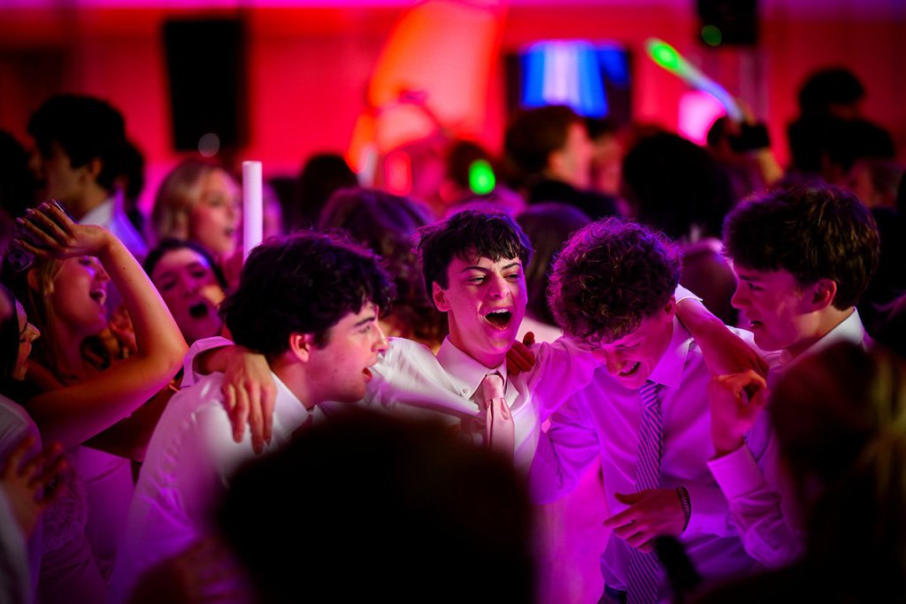 Professional prom and school dance event services